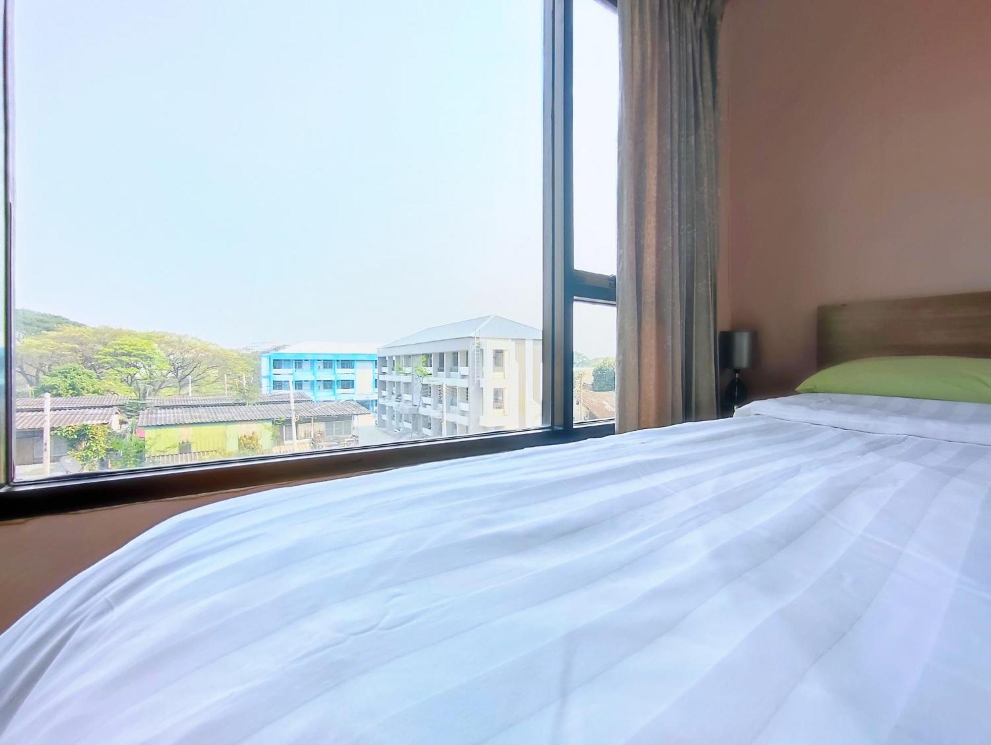 Deluxe Rooms By Suwan Style Agency, Chiang Mai